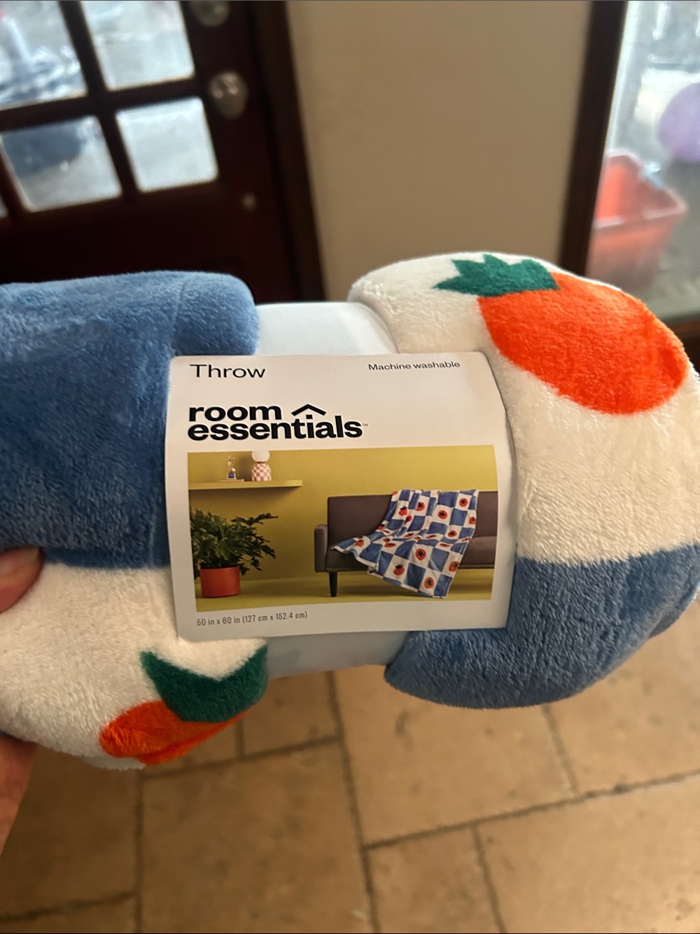 Room essentials Soft throw blanket nwt 50”x60” tomato checkerboard
